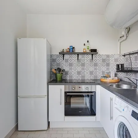 Guestready - Lovely Retreat With A Balcony Daire Mérignac