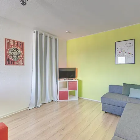 Guestready - Lovely Retreat With A Balcony *